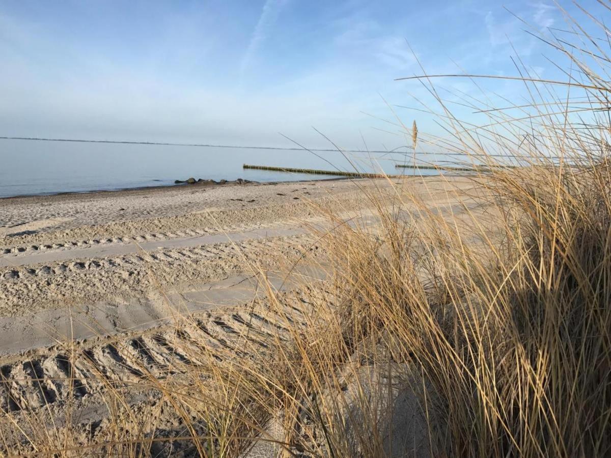 Apartment Strandgut Inkl Saisonstrandkorb Und Waesche Set Heiligenhafen
