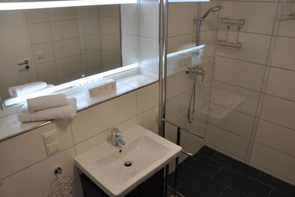 Apartment Strandgut Inkl Saisonstrandkorb Und Waesche Set